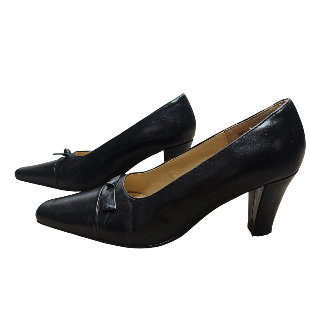 Terry‎ Lewis Classic Luxuries Black Leather Bow Square Toe Pumps Size 8M Luxury